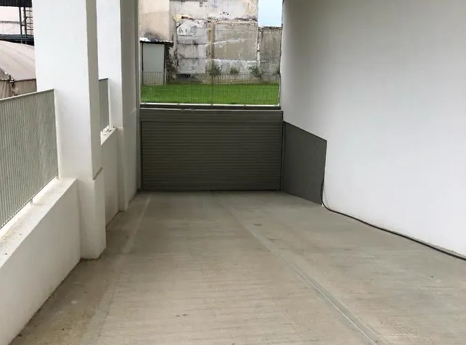 Urban Oasis 公寓 地拉那