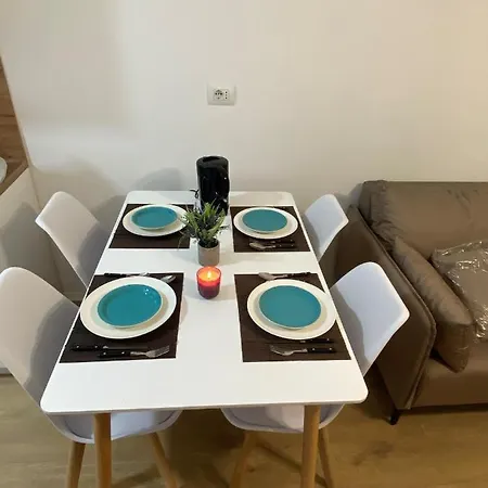 דירה Urban Oasis