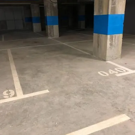 Urban Oasis דירה